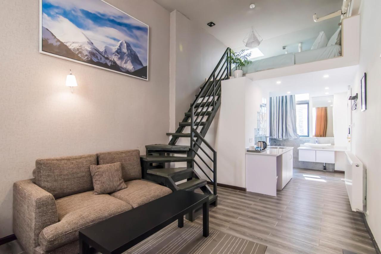 Masherbrum Outdoor Travelling Hostel Чэнду Экстерьер фото
